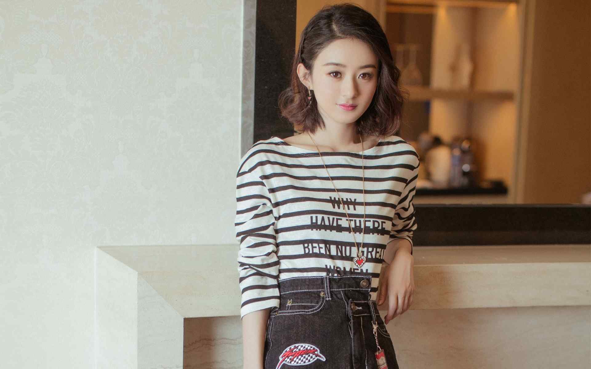 引擎轰鸣与永不熄灭的星光,在变奏的世界里相信稳定