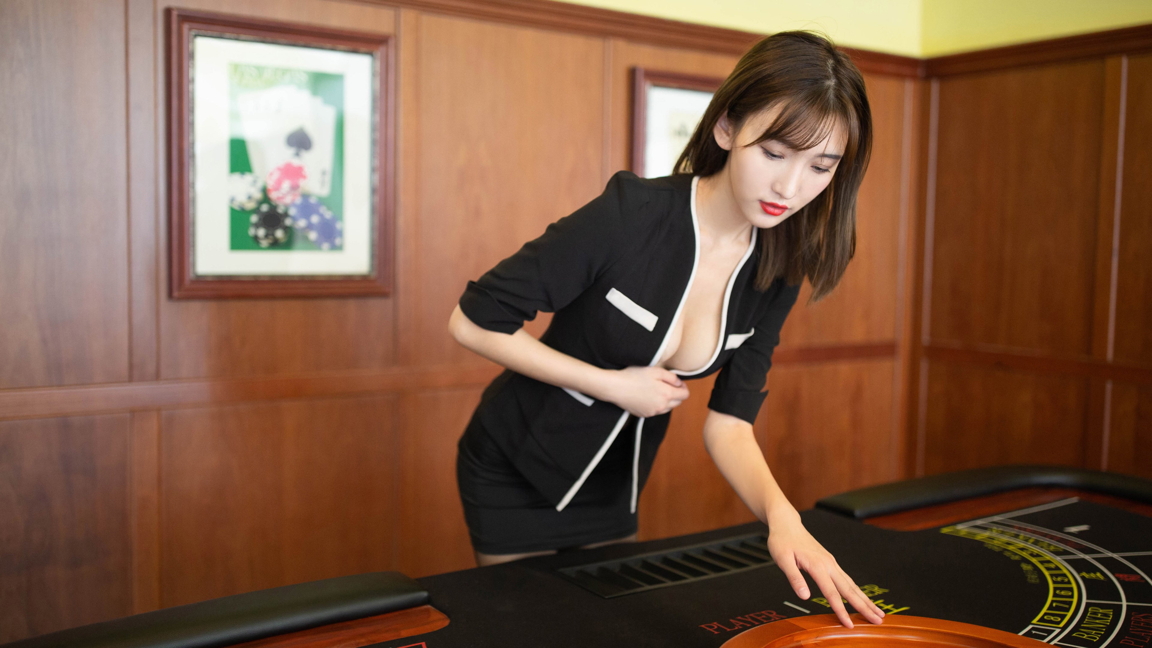 历史碾压,葡萄牙14-0狂胜日本,维尼修斯独造12球,足球的悲与喜在这一夜被重新定义